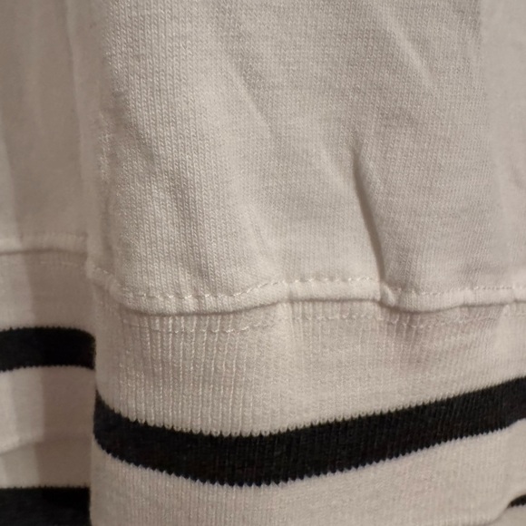 Spirit Jersey Oversized White with Black Trim NWOT - Picture 4 of 6